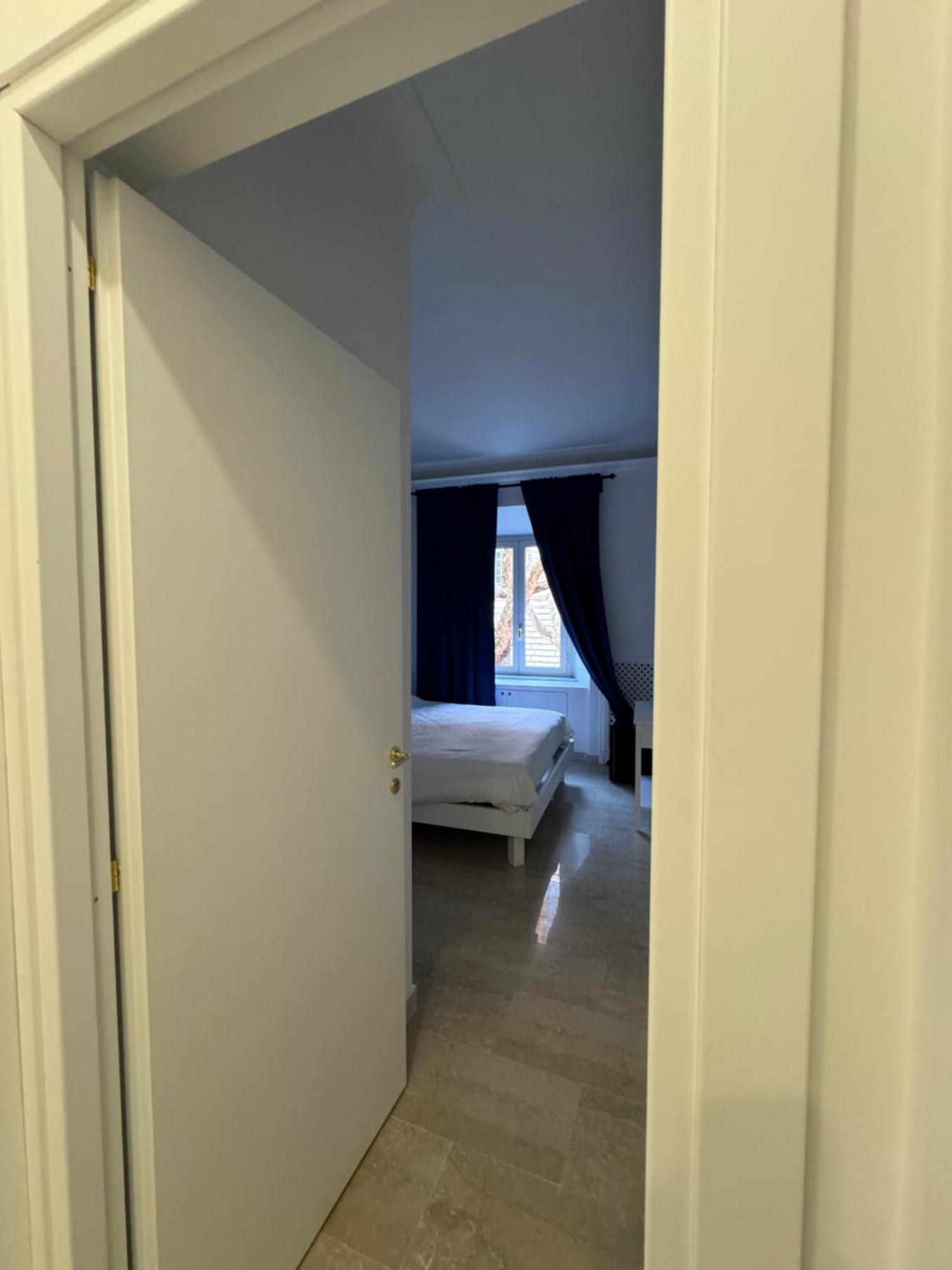 Costantino Rooms โรม ภายนอก รูปภาพ